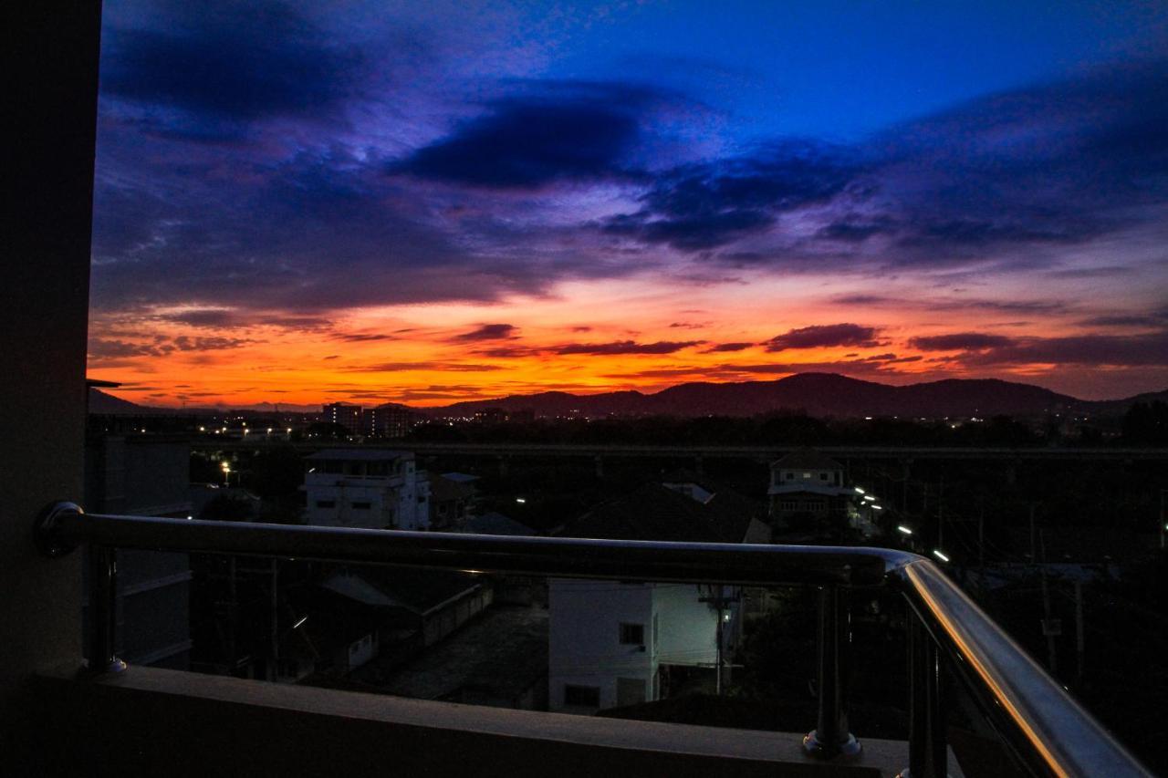 Sky Villa Hua Hin Guesthouse - Adults-Only Kültér fotó